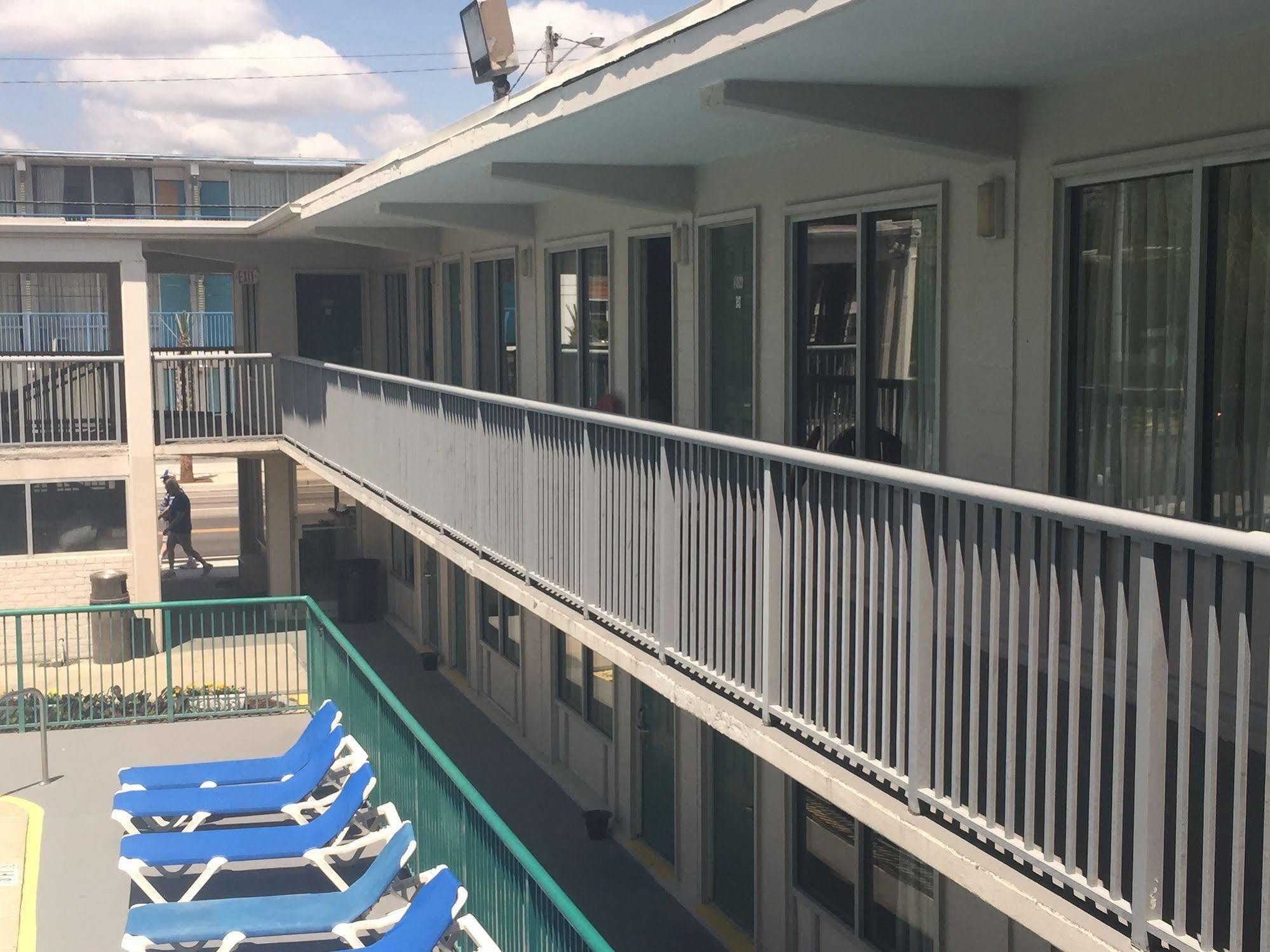 Admiral Motor Inn Myrtle Beach Exterior foto